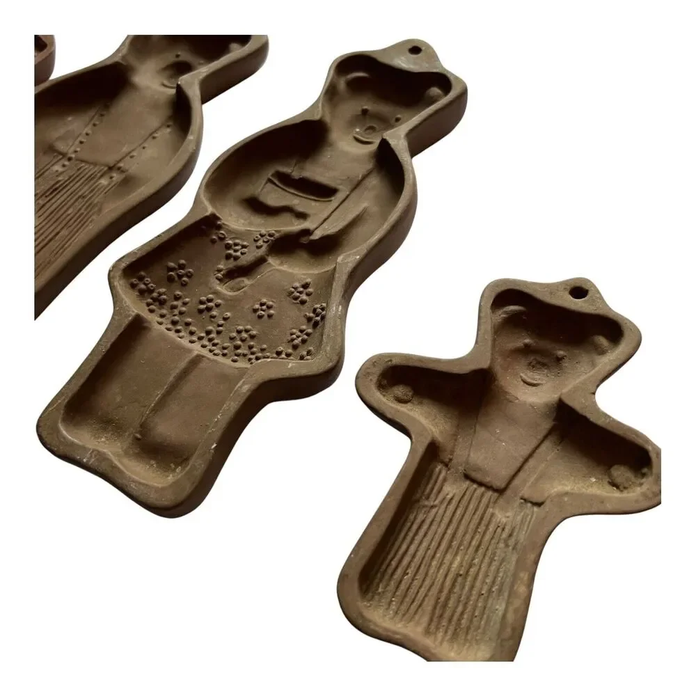 Hartstone Stoneware Cookie Molds Goldilocks Papa Mama Baby Bear Lot of 4‎